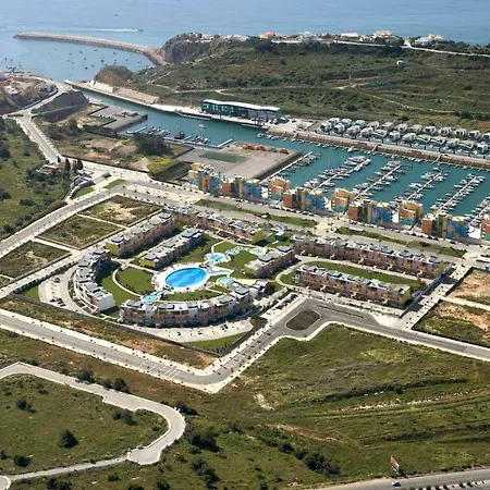 Torre Da Medronheira * Albufeira